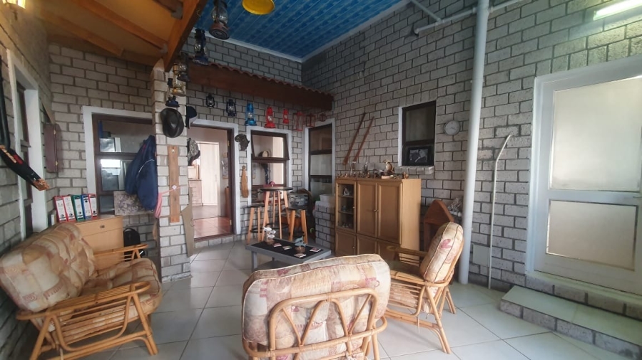 5 Bedroom Property for Sale in Britannia Bay Western Cape